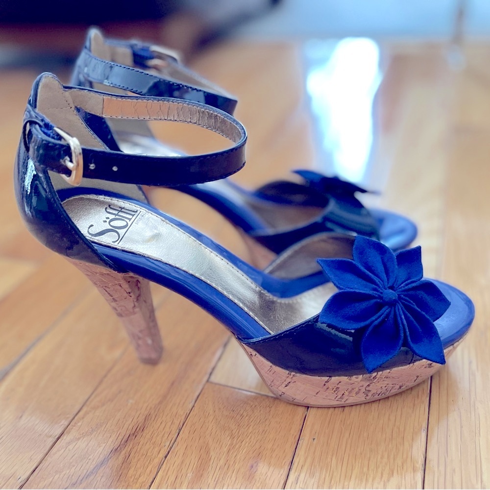 Sofft Women's St Germain
Sandal Sz 6.5 Cork Platform Heel Majestic Purple Flower